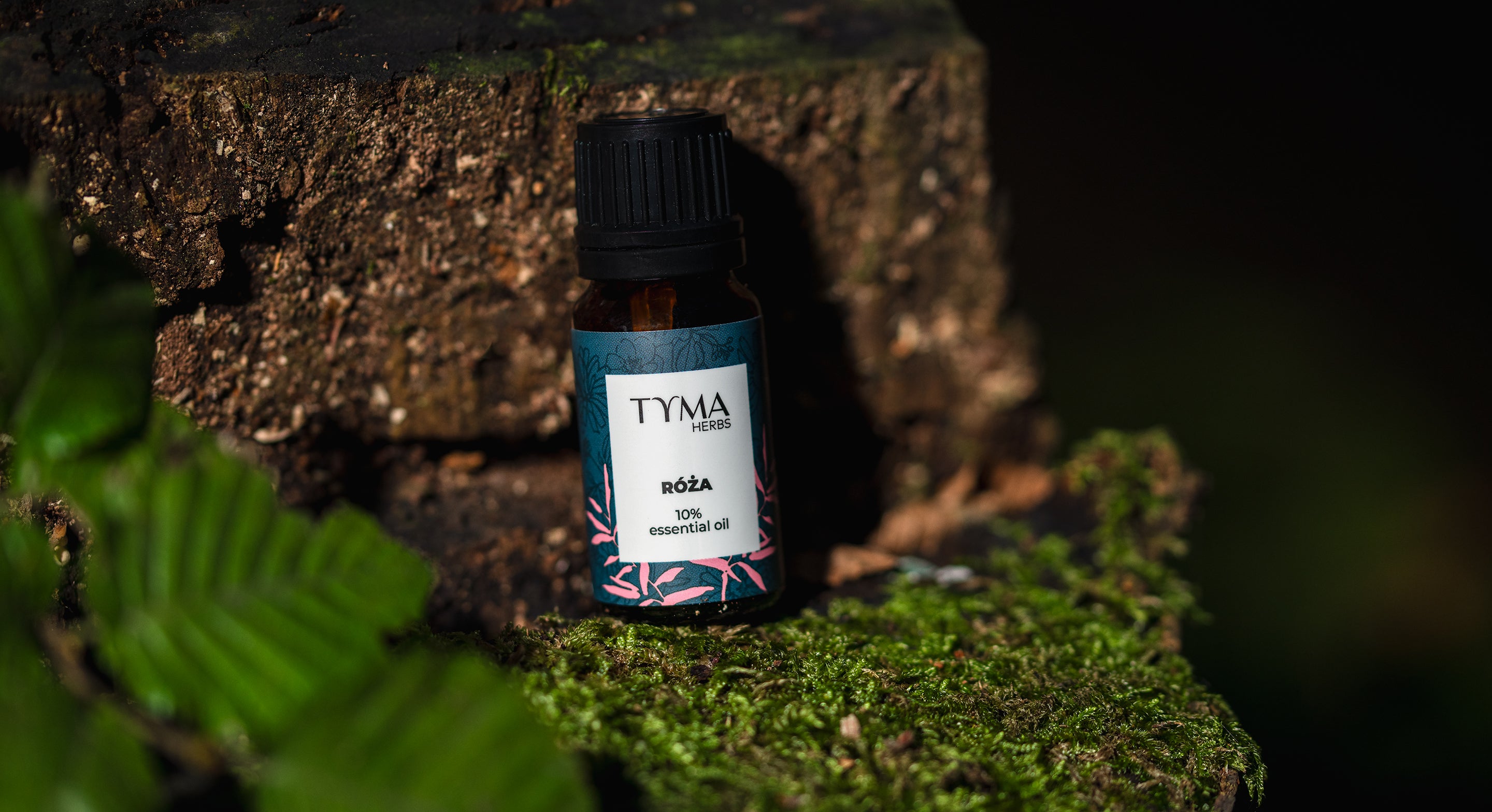 Bogaty w antyoksydanty, wspiera regenerację skóry, łagodzi podrażnienia i jest szczególnie polecany do pielęgnacji cery suchej, dojrzałej oraz wrażliwej